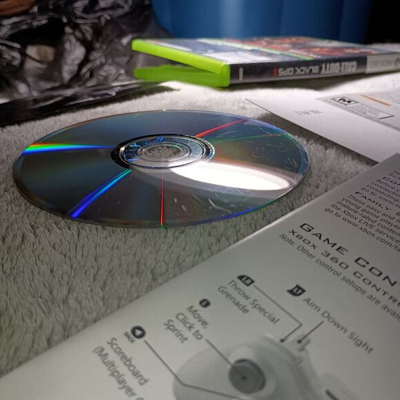 Call of Duty Black Ops II 2 Xbox 360 Complete In Box CIB Manual - Picture 13 of 16